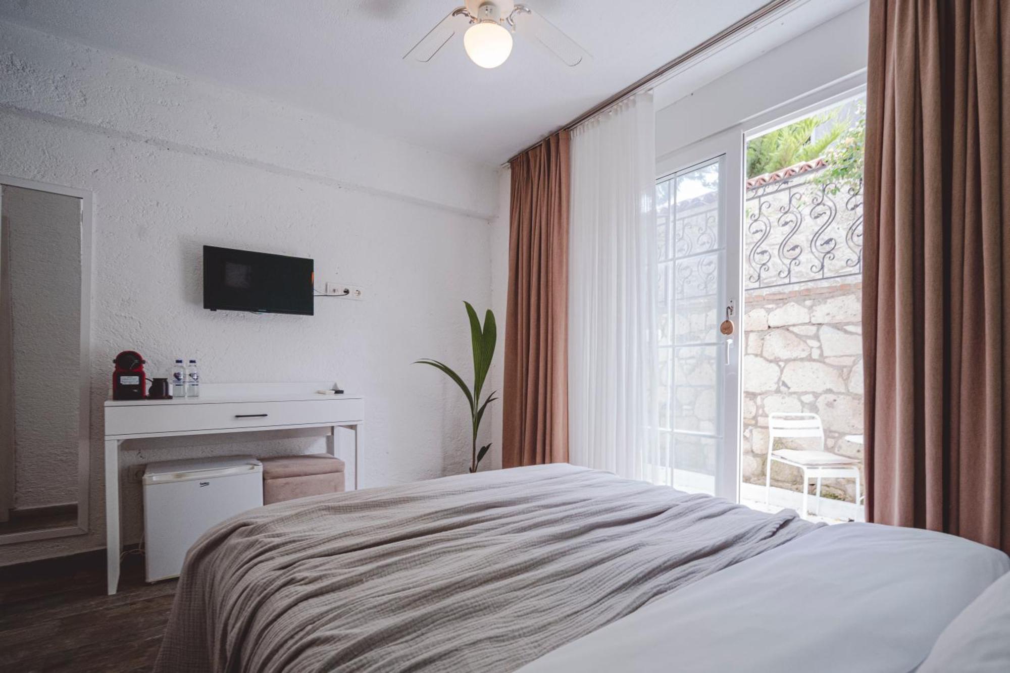 Sandal Alacati - Adult Only Room photo