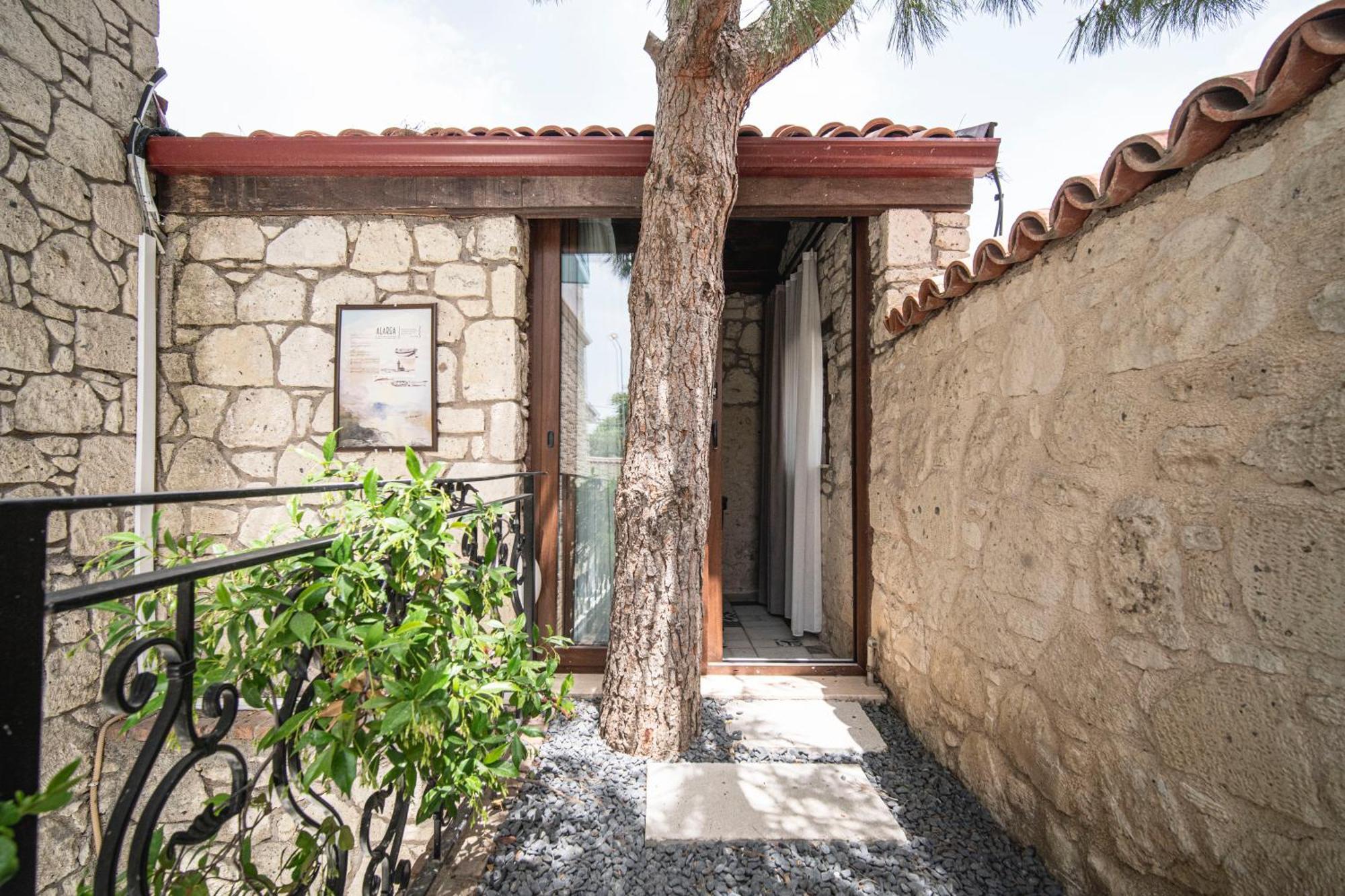 Sandal Alacati - Adult Only Room photo