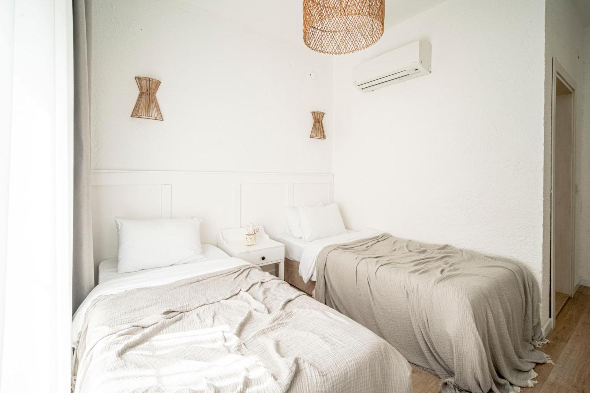 Sandal Alacati - Adult Only Room photo
