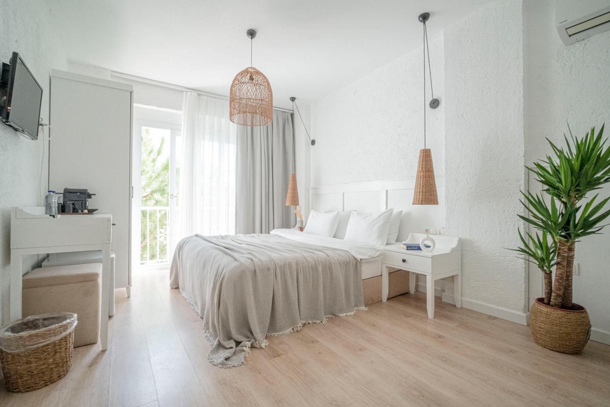 Sandal Alacati - Adult Only Room photo