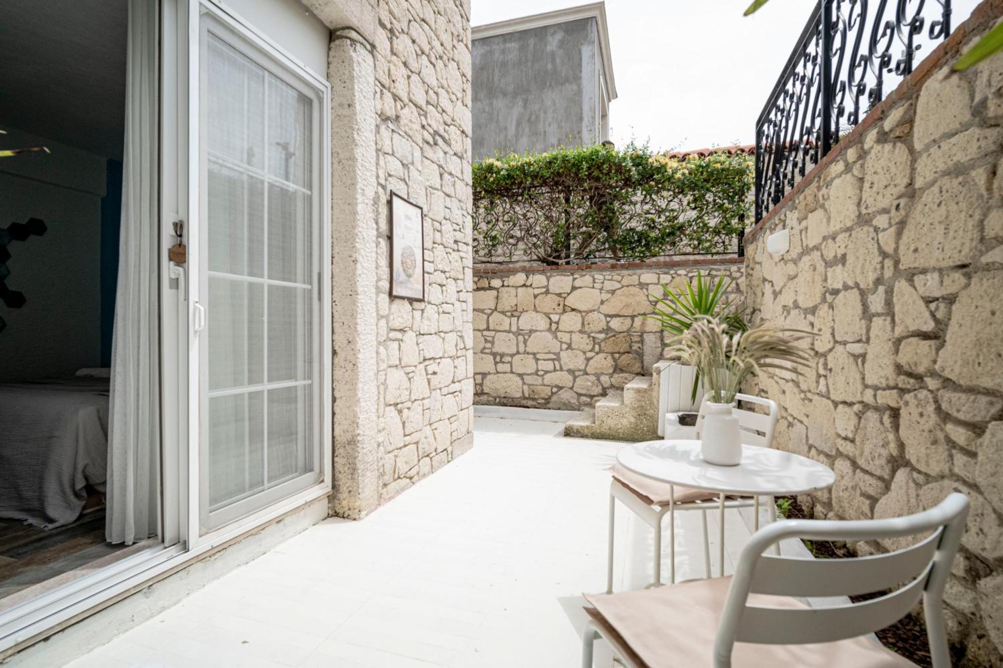 Sandal Alacati - Adult Only Room photo